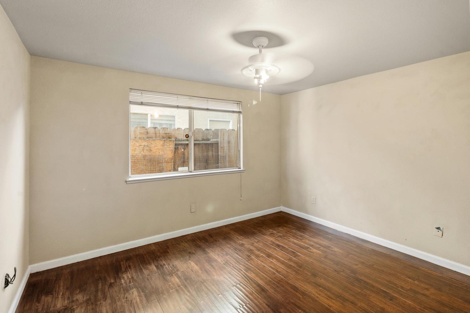 3905 Alessandro Ln, Modesto, CA 95356