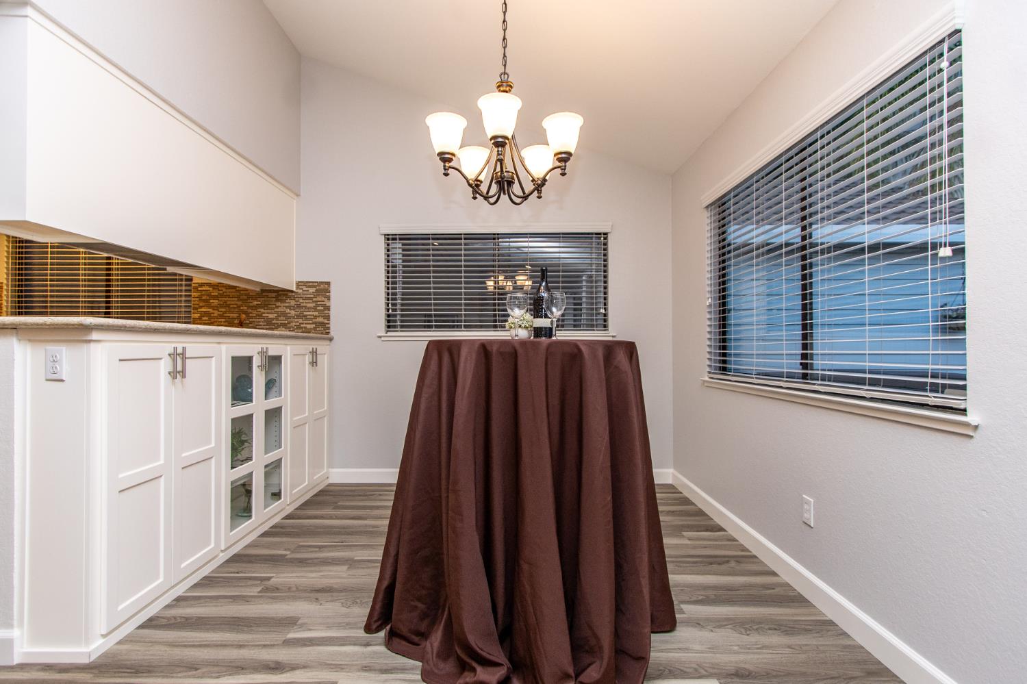 2249 Camborne Dr, Modesto, CA 95356