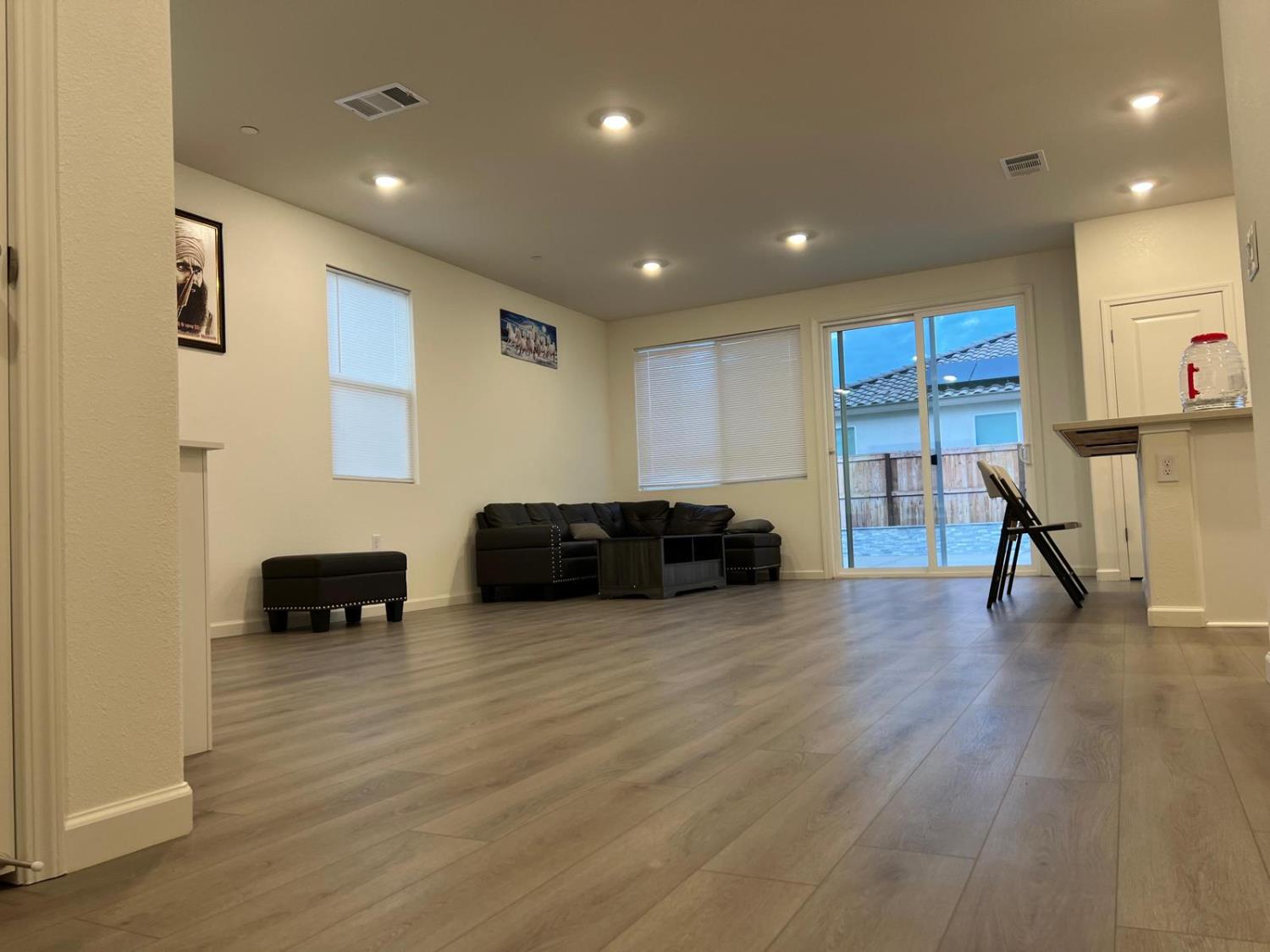 1808 Apiary Way, Hughson, CA 95326