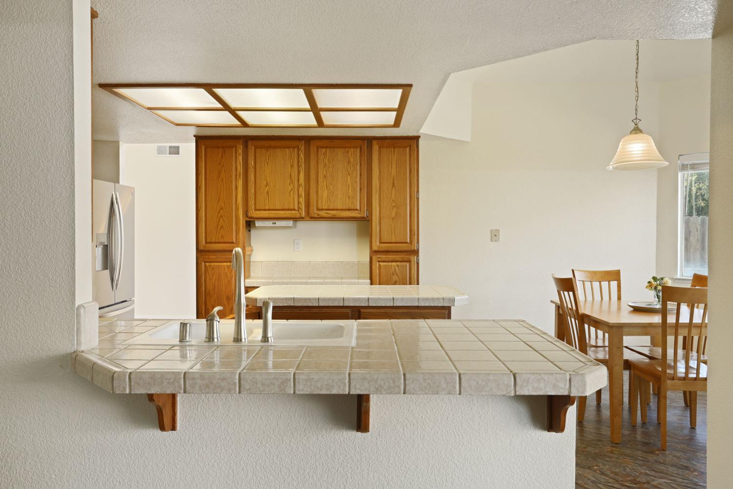 1809 Blueridge Ct, Modesto, CA 95351