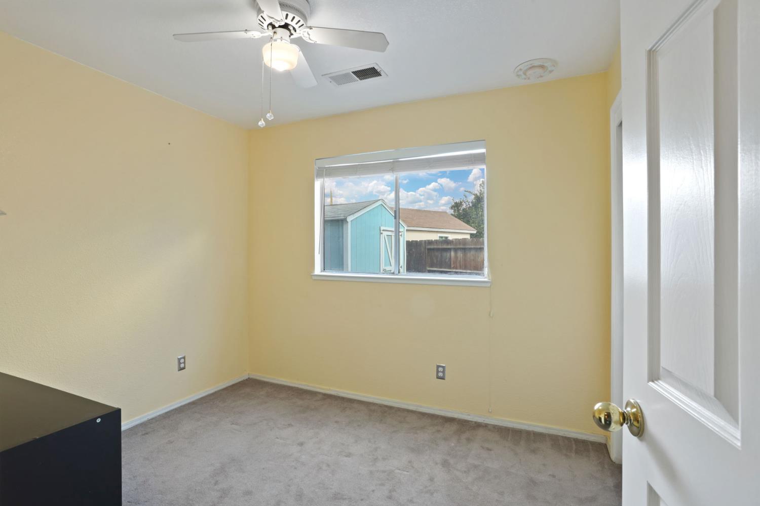 1809 Blueridge Ct, Modesto, CA 95351