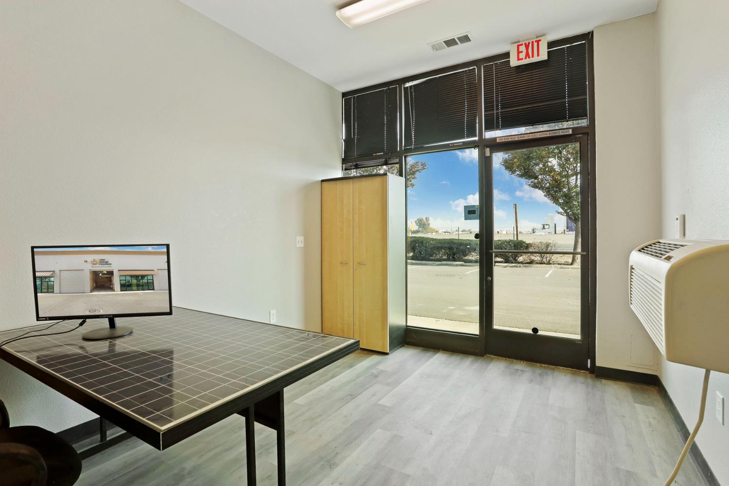 616 Commerce Court, Manteca, CA 95336