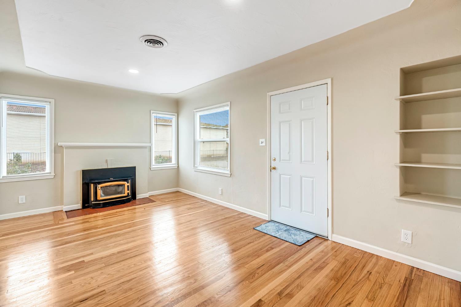 1642 Cypress Way, Merced, CA 95341