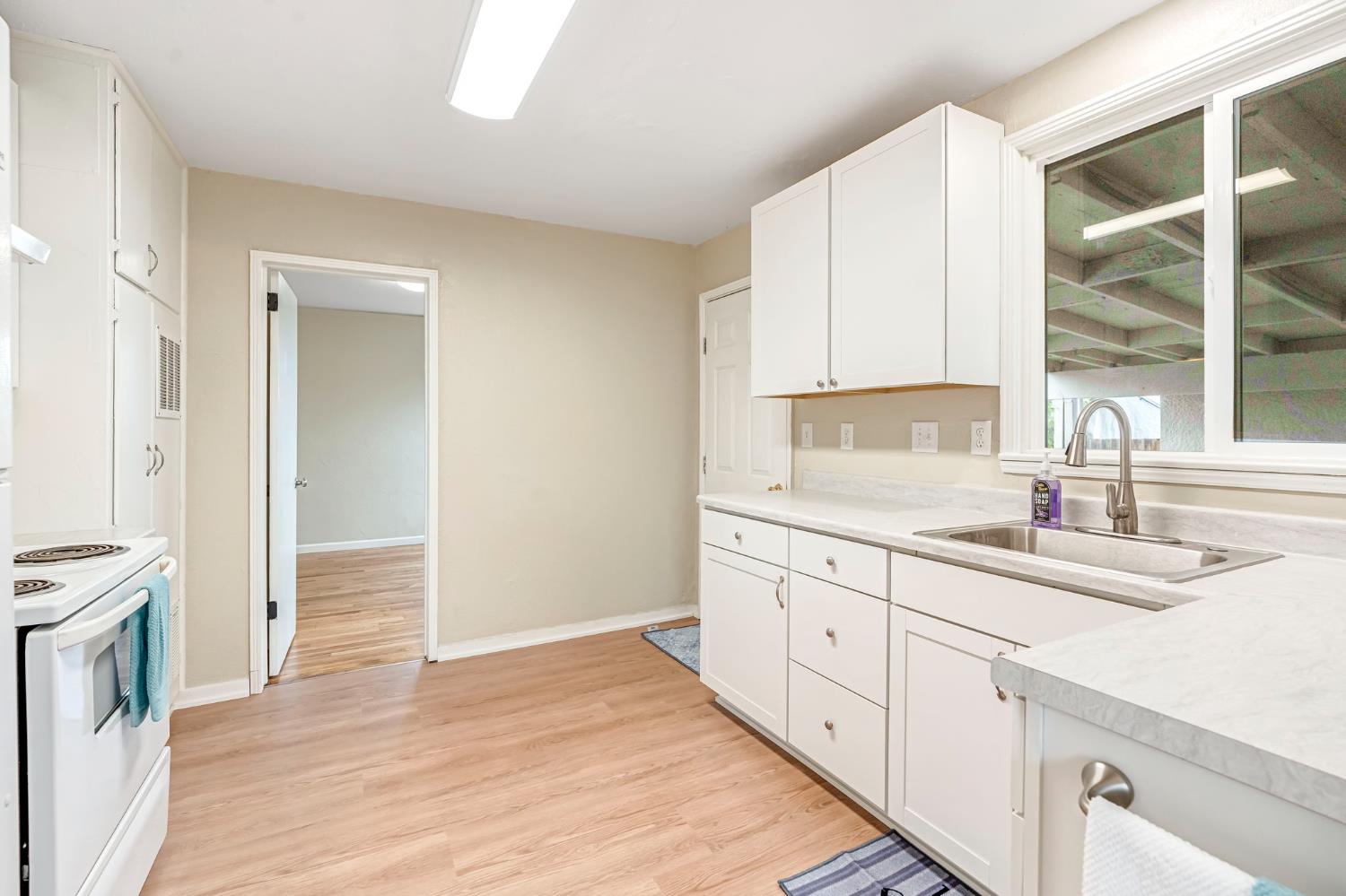 1642 Cypress Way, Merced, CA 95341