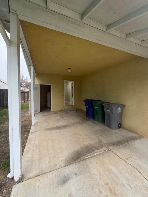 725 Sycamore Ave, Gustine, CA 95322