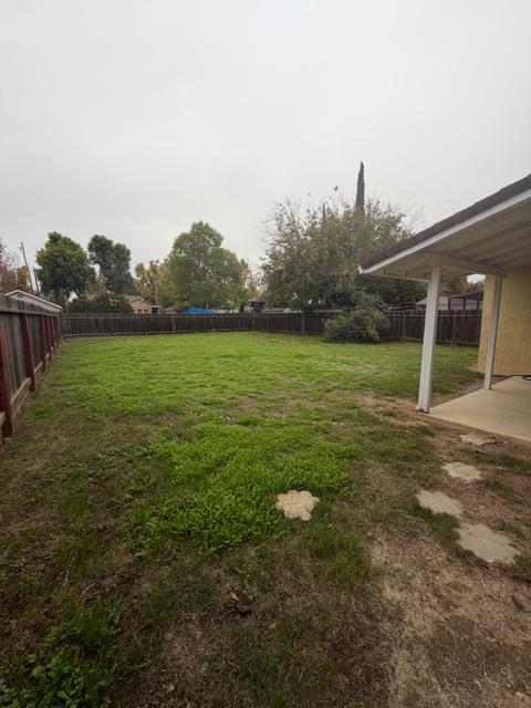 725 Sycamore Ave, Gustine, CA 95322