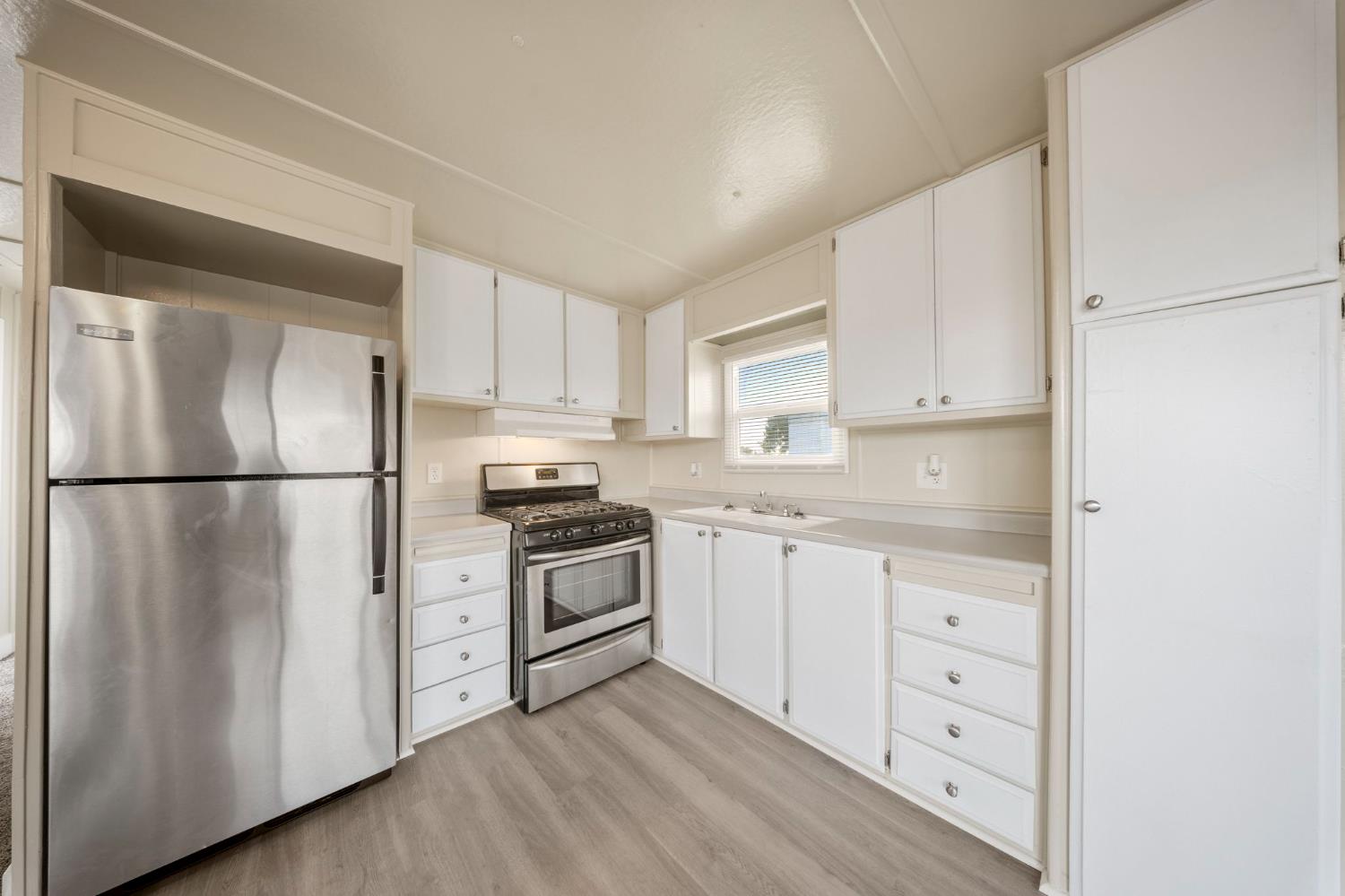 2355 Atwater Blvd #3, Atwater, CA 95301