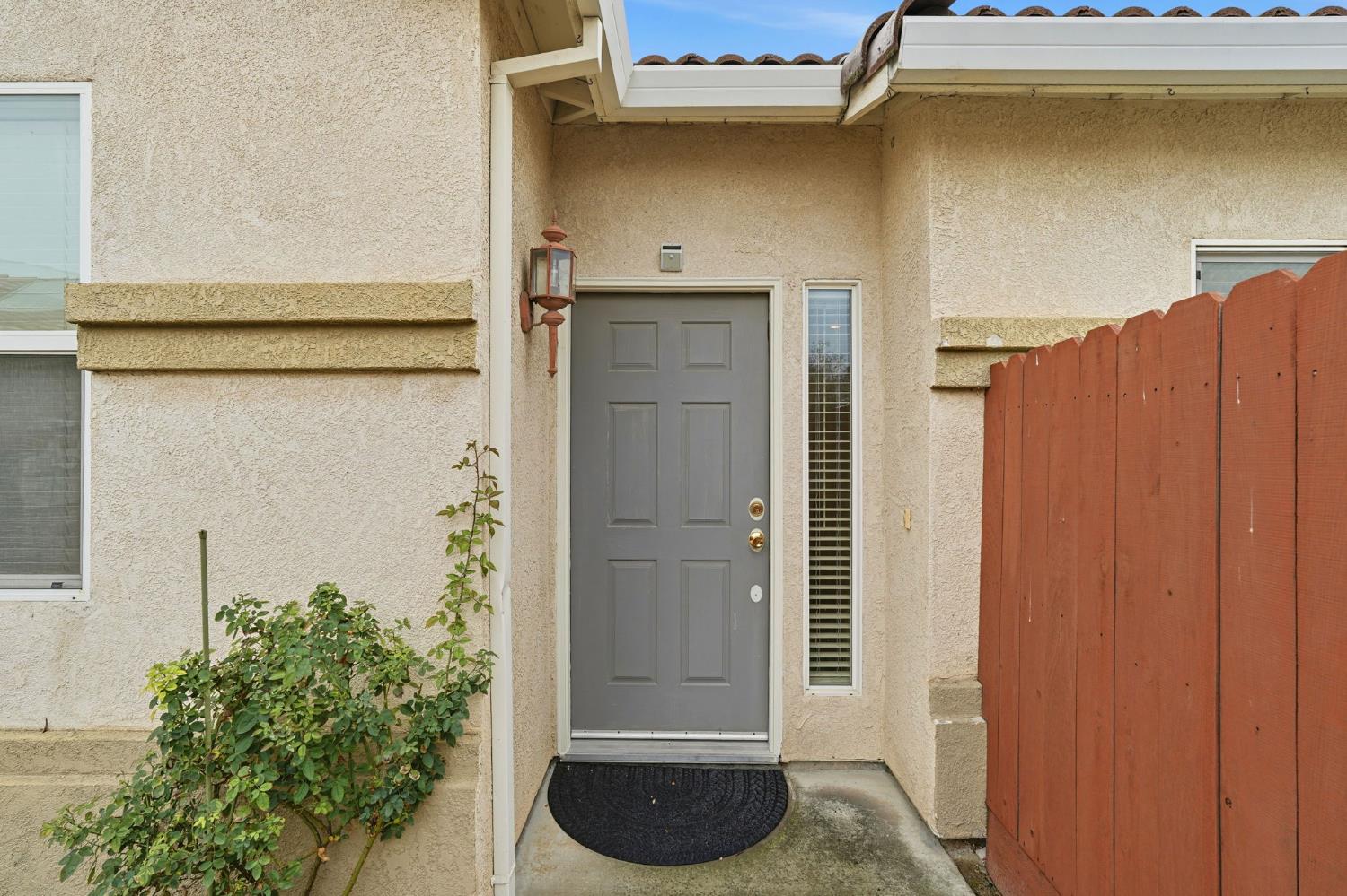 3013 La Vina Cir, Los Banos, CA 93635