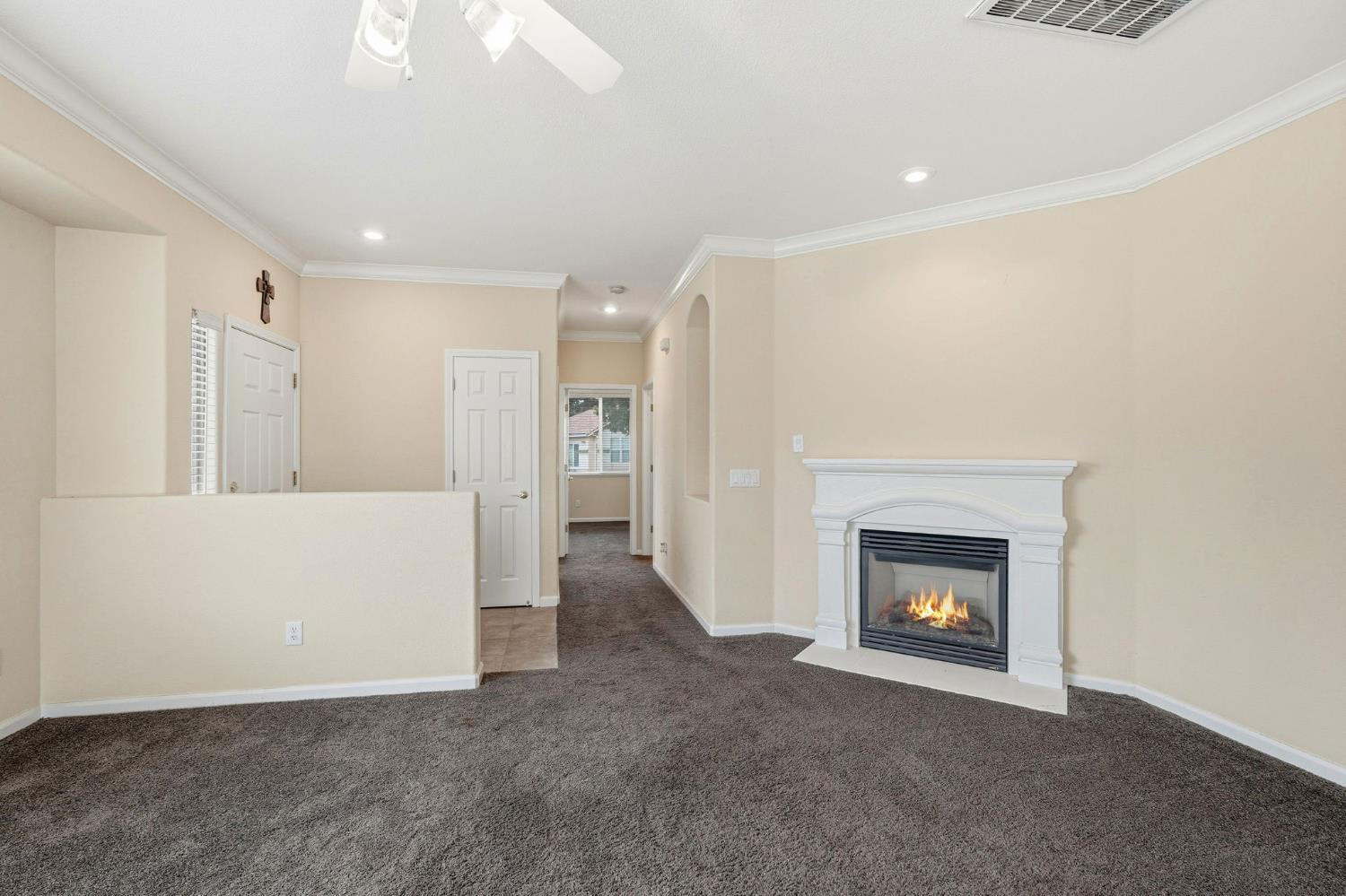 3013 La Vina Cir, Los Banos, CA 93635