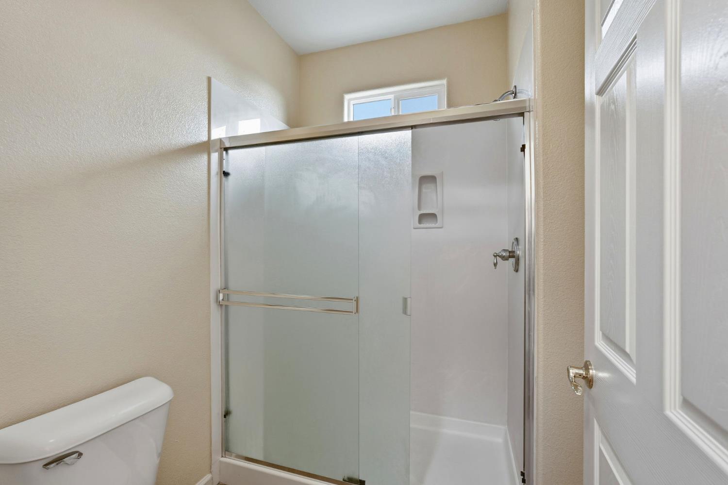 3013 La Vina Cir, Los Banos, CA 93635