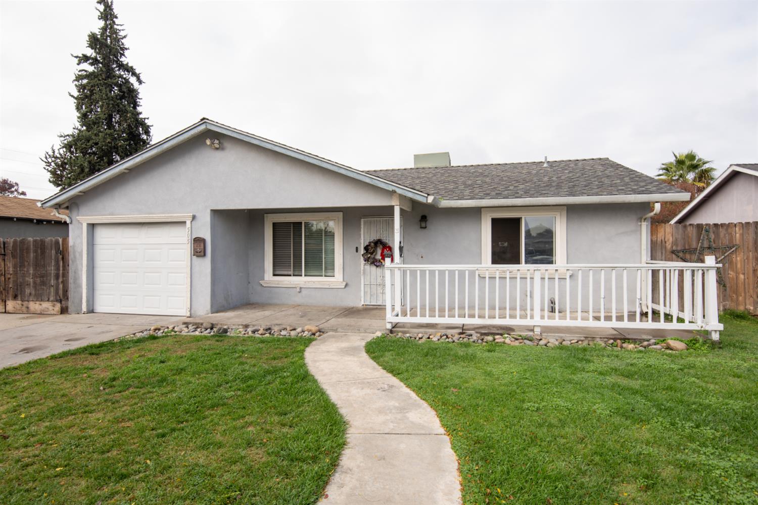 505 Thames Ct, Modesto, CA 95354