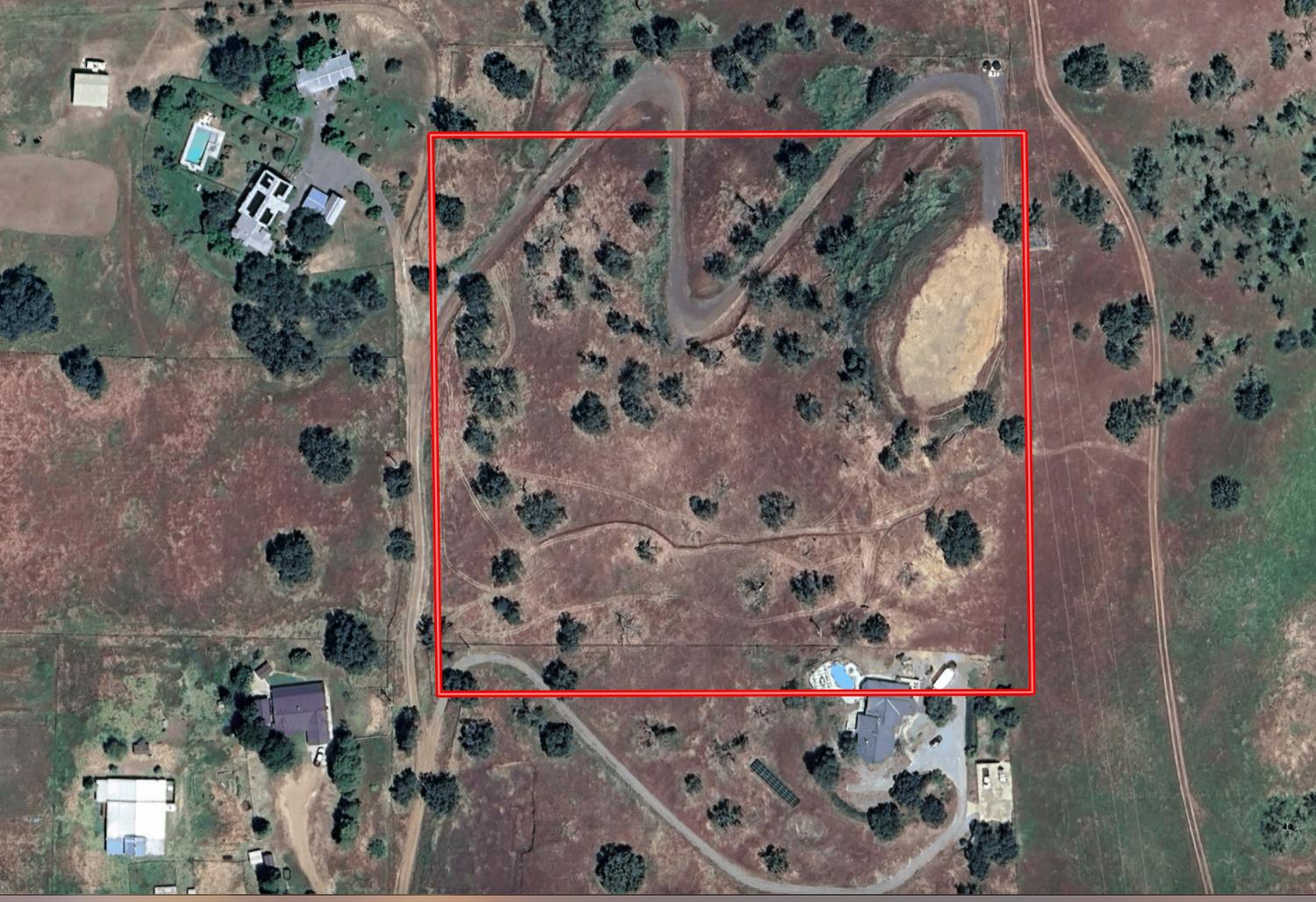 26900 Rye Meadow Ln, Clovis, CA 93619