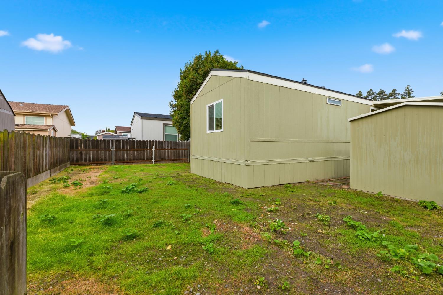 2307 Oakdale Rd #15, Modesto, CA 95355