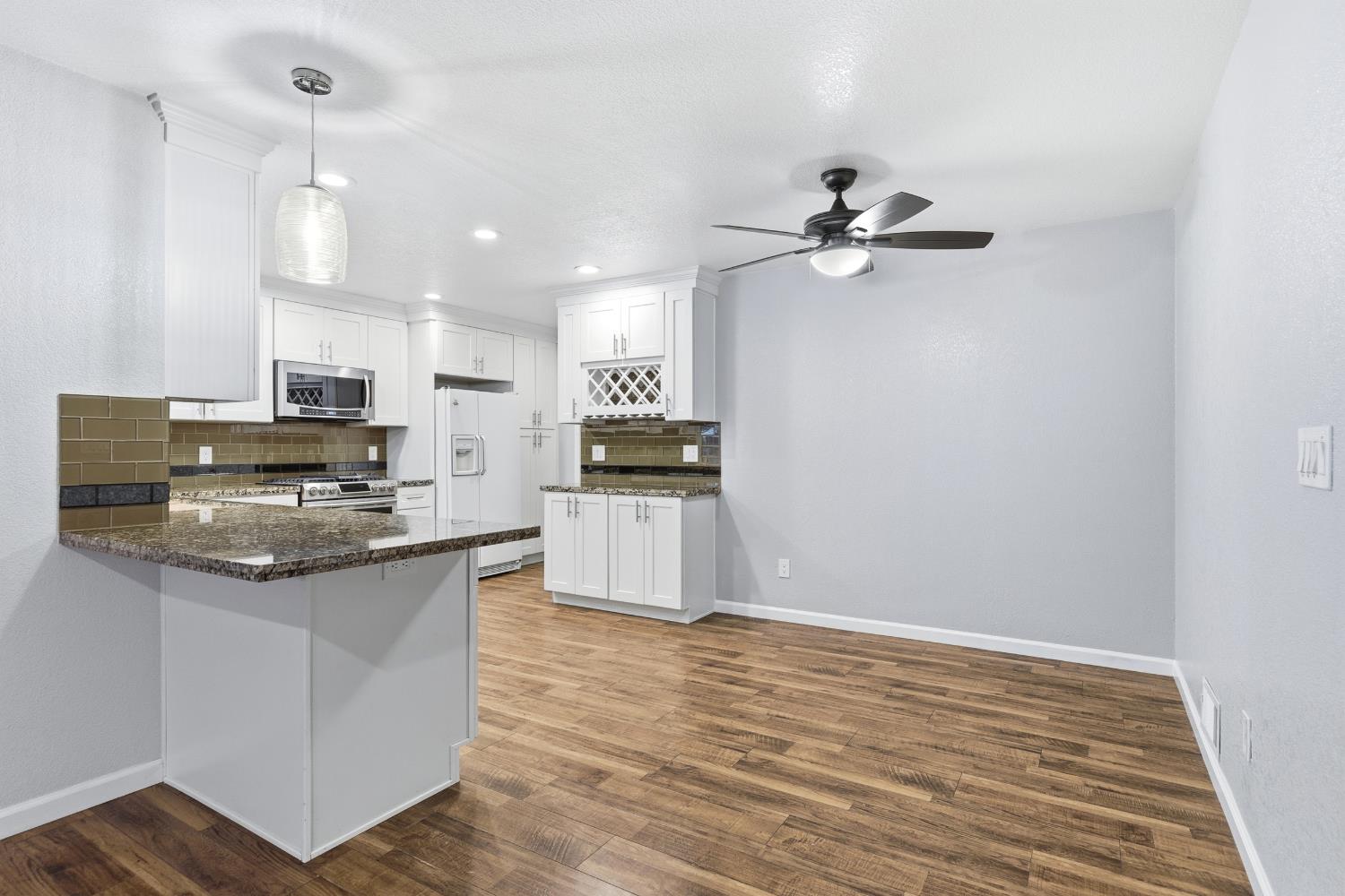 1416 Buttonwillow Dr, Modesto, CA 95355