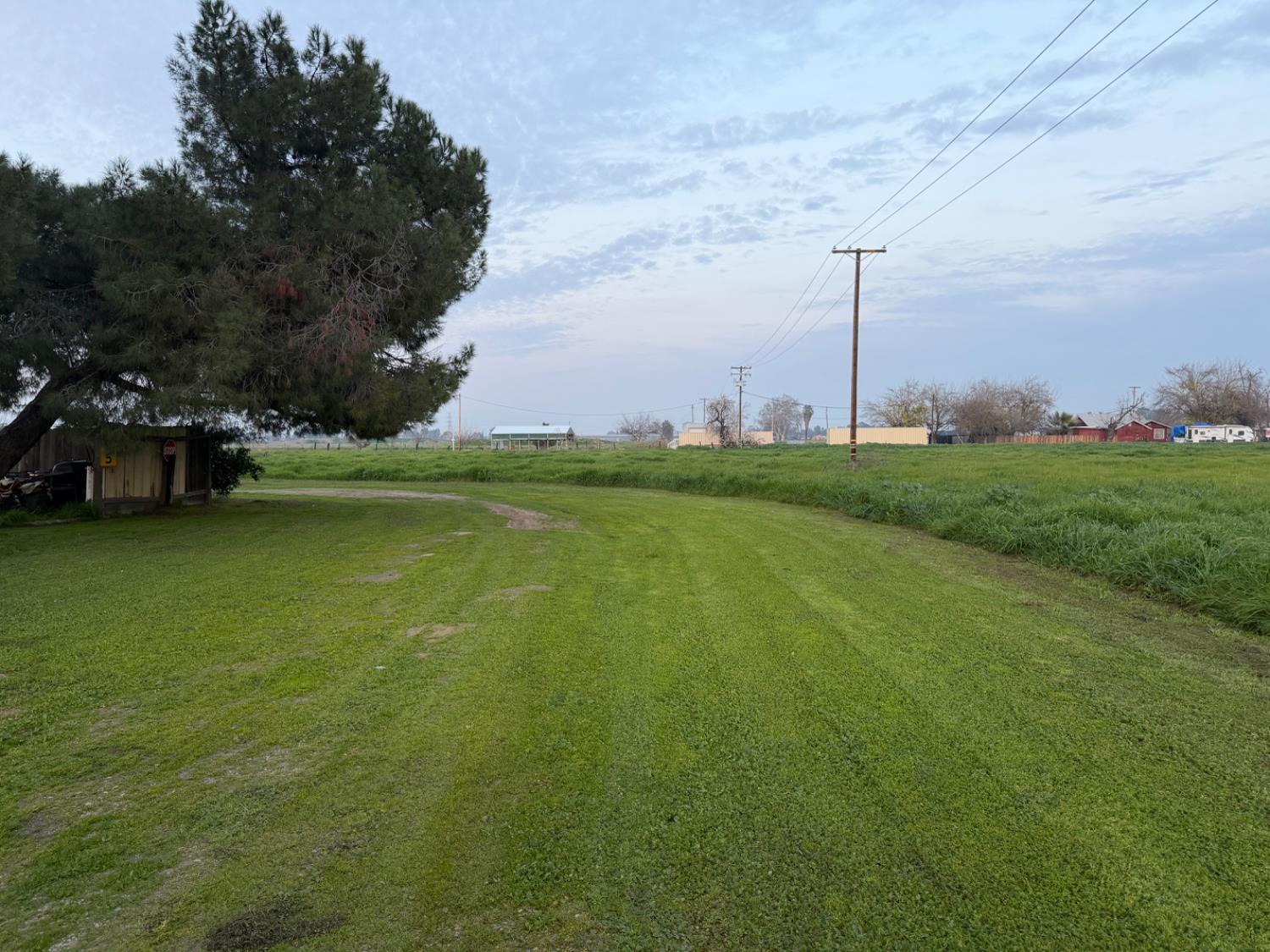 27825 Highway 145, Madera, CA 93638