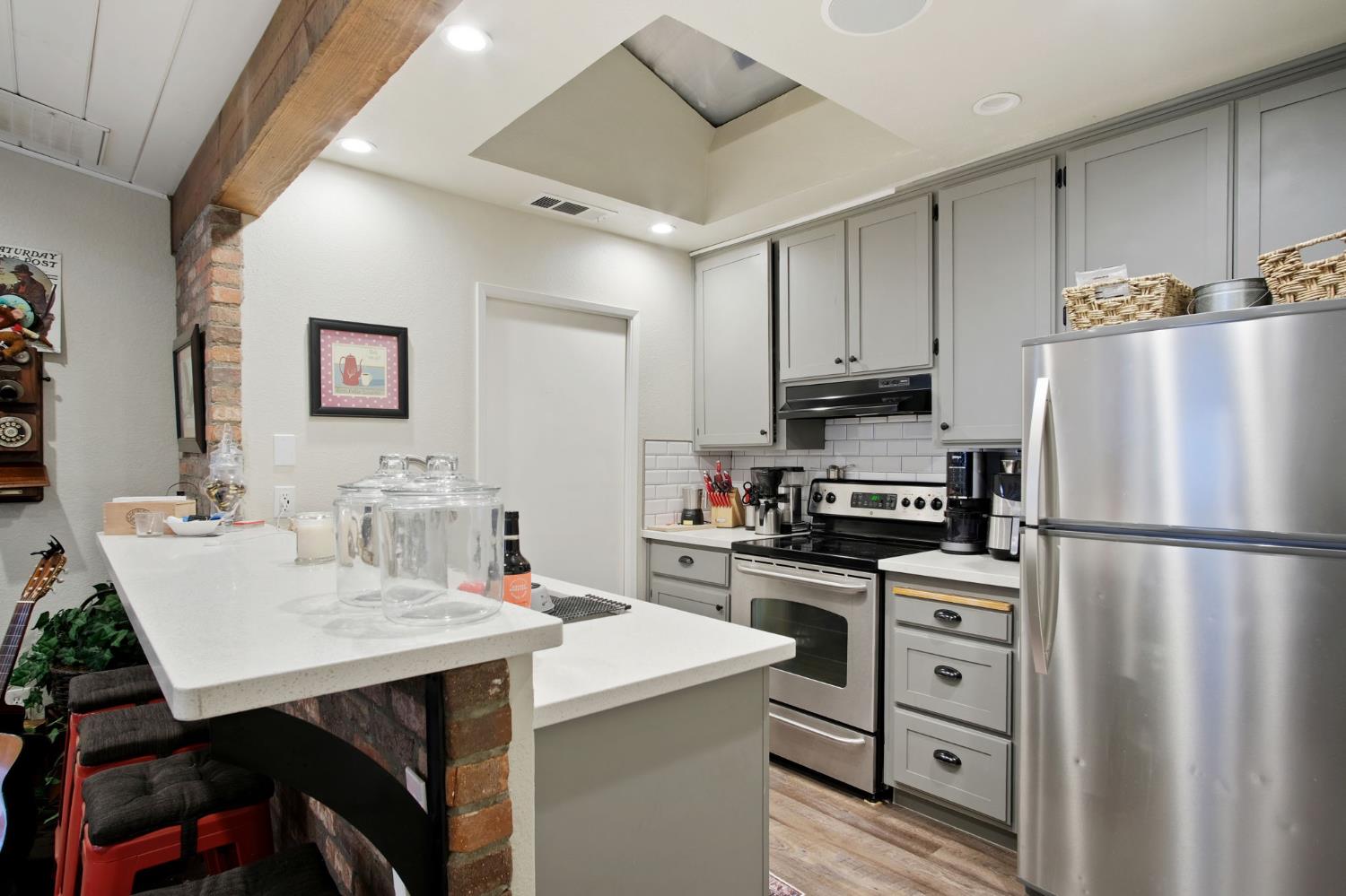 1200 Lakewood Ave #2, Modesto, CA 95355