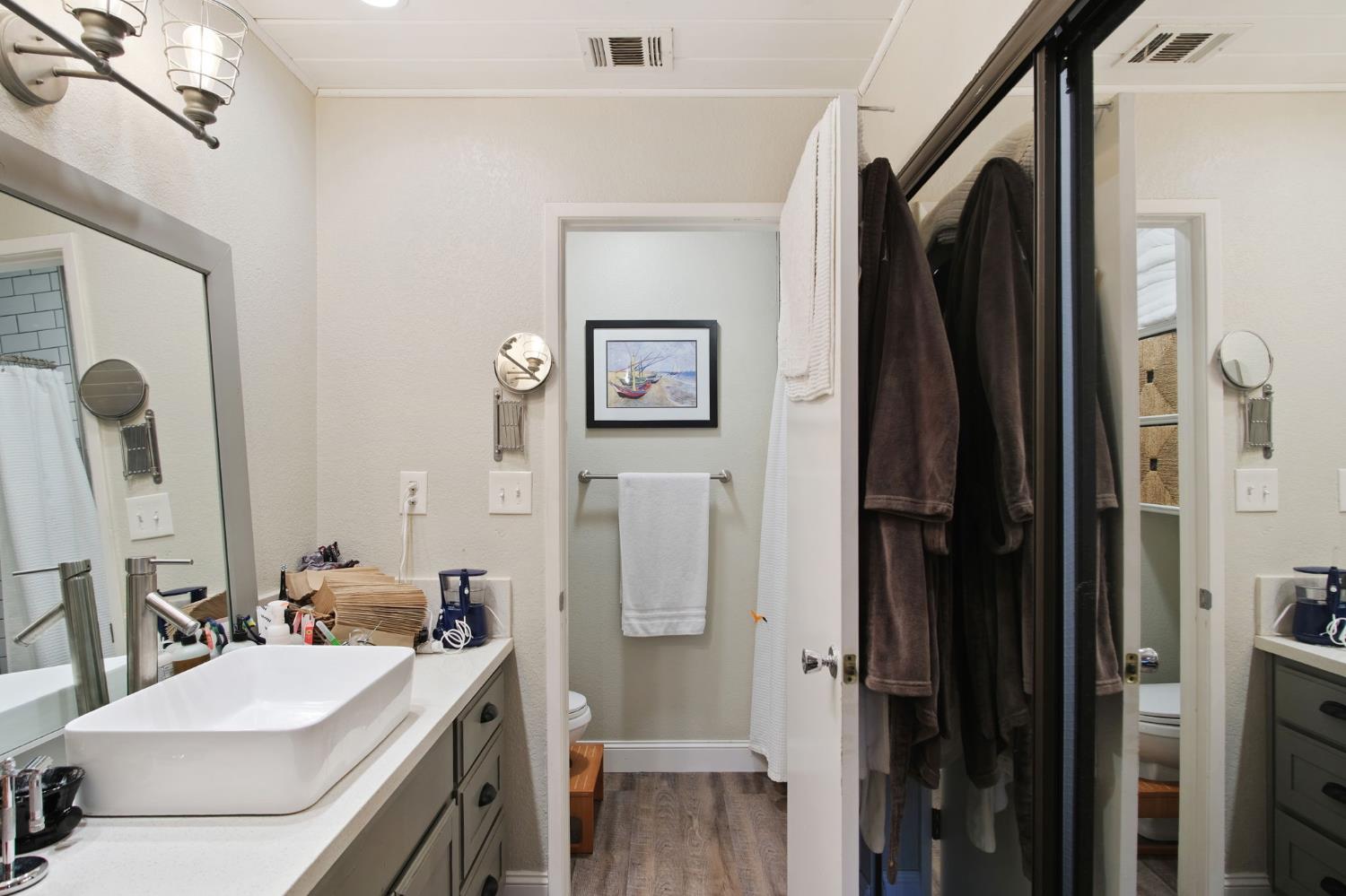 1200 Lakewood Ave #2, Modesto, CA 95355