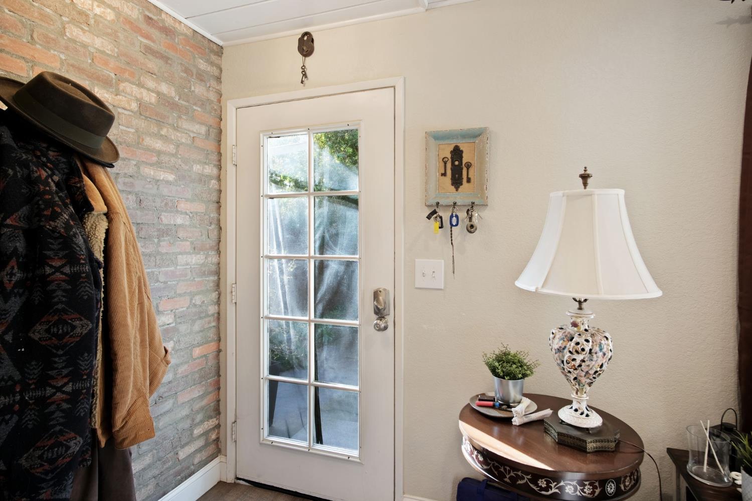 1200 Lakewood Ave #2, Modesto, CA 95355