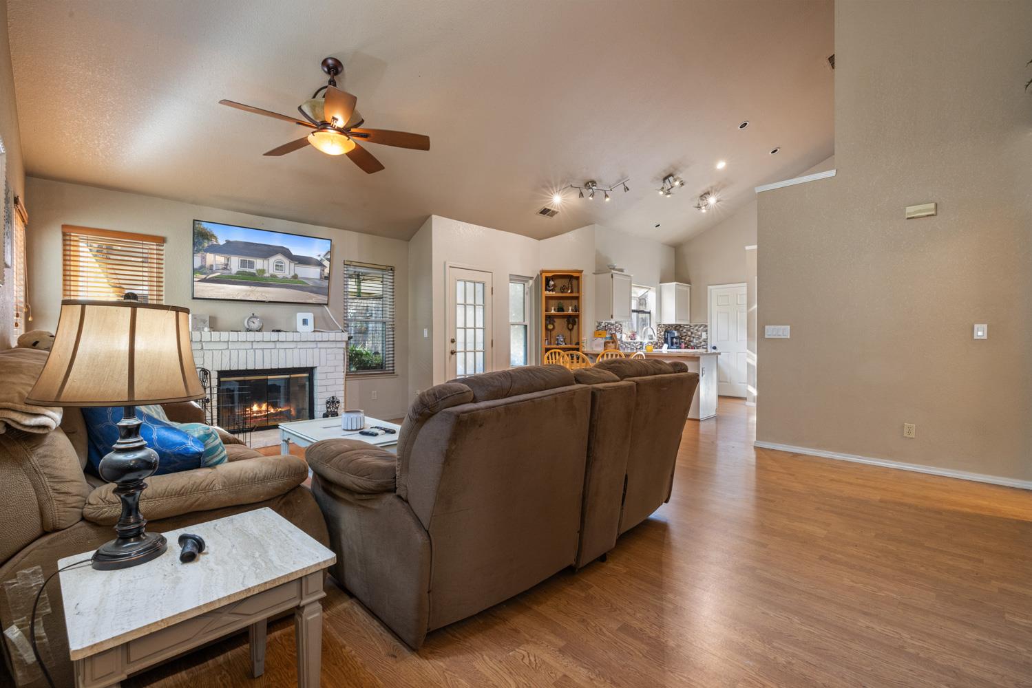 2812 Stone Ter, Modesto, CA 95355