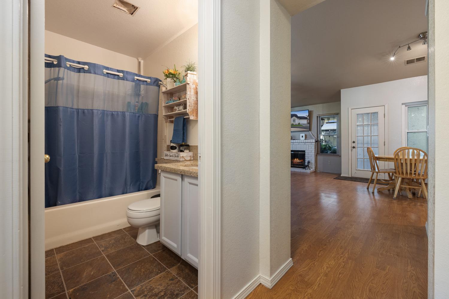 2812 Stone Ter, Modesto, CA 95355