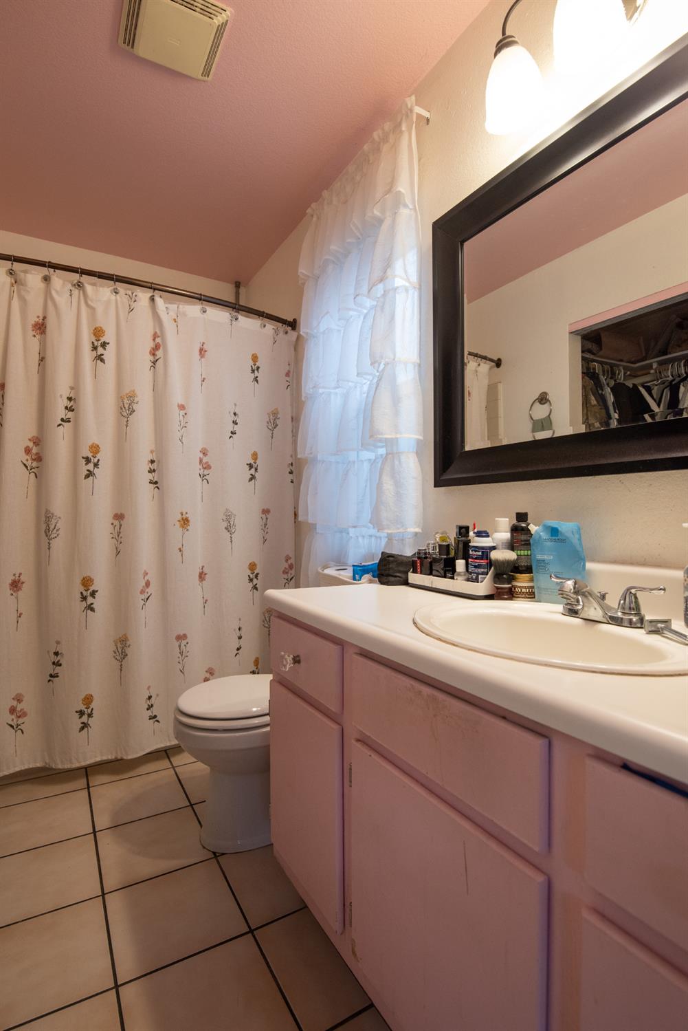 405 Melbourne Dr, Modesto, CA 95357