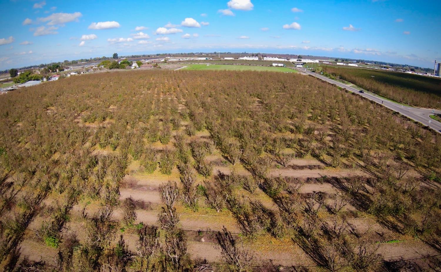 0 Sycamore St, Delhi, CA 95315