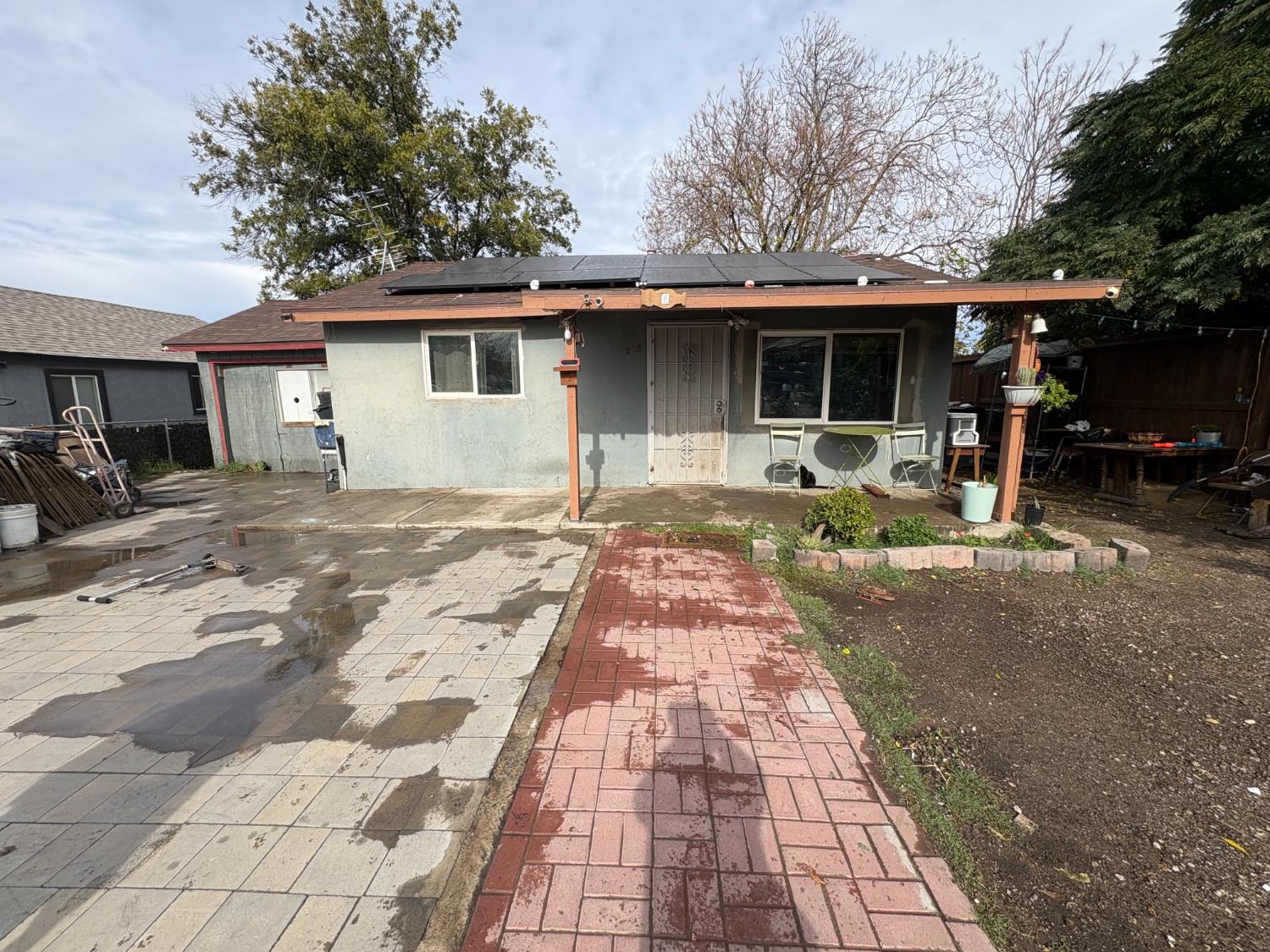 225 El Paso Ave, Modesto, CA 95351