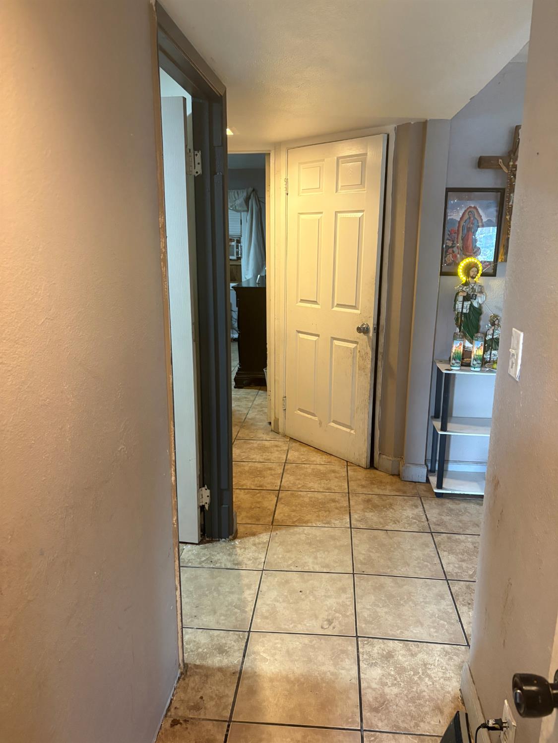 225 El Paso Ave, Modesto, CA 95351