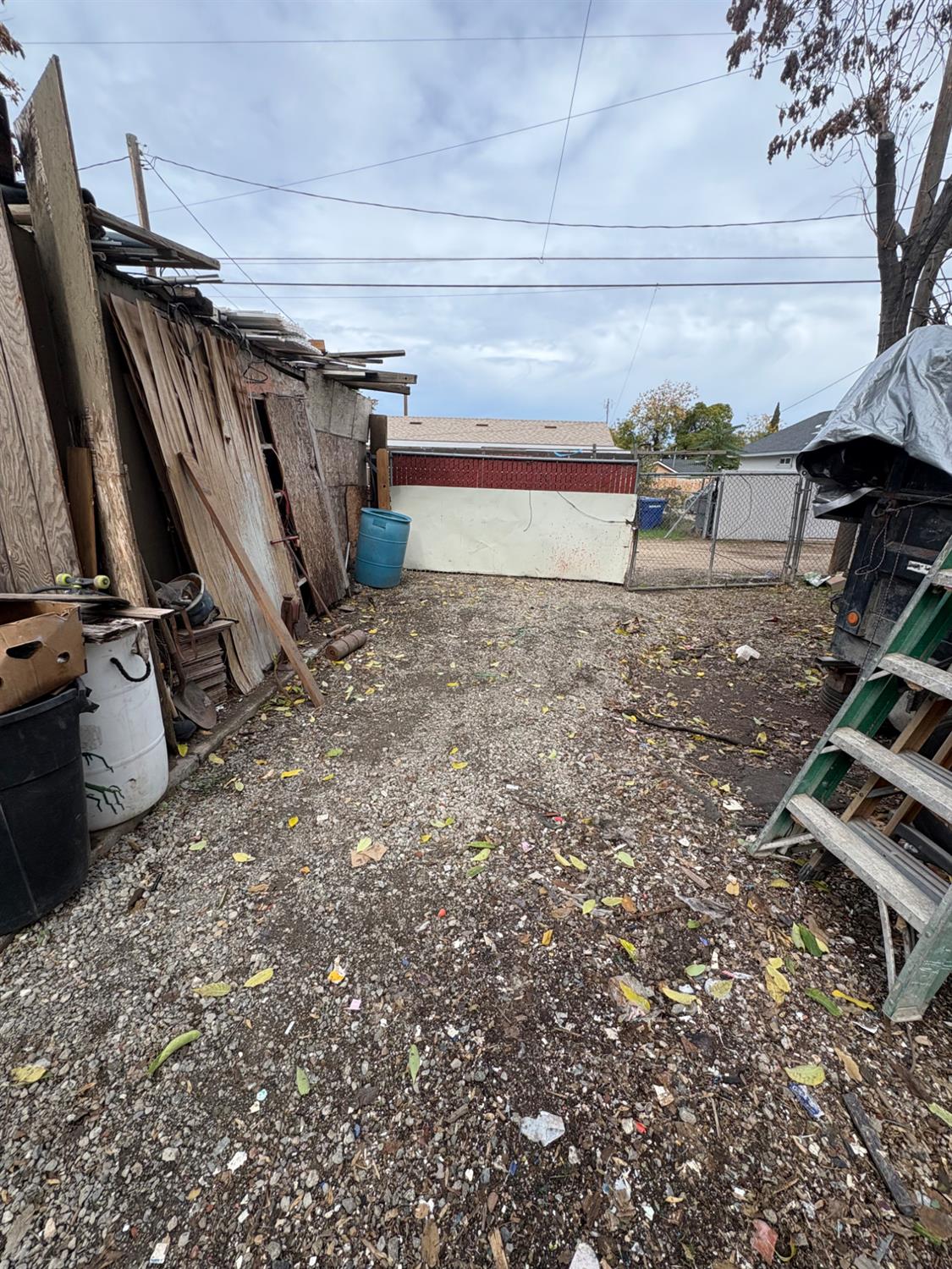 225 El Paso Ave, Modesto, CA 95351