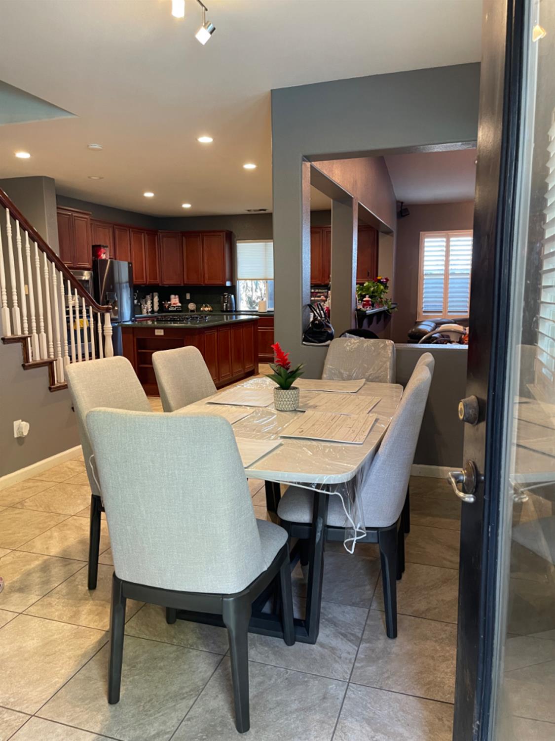 4666 Treasure Ct, Turlock, CA 95382