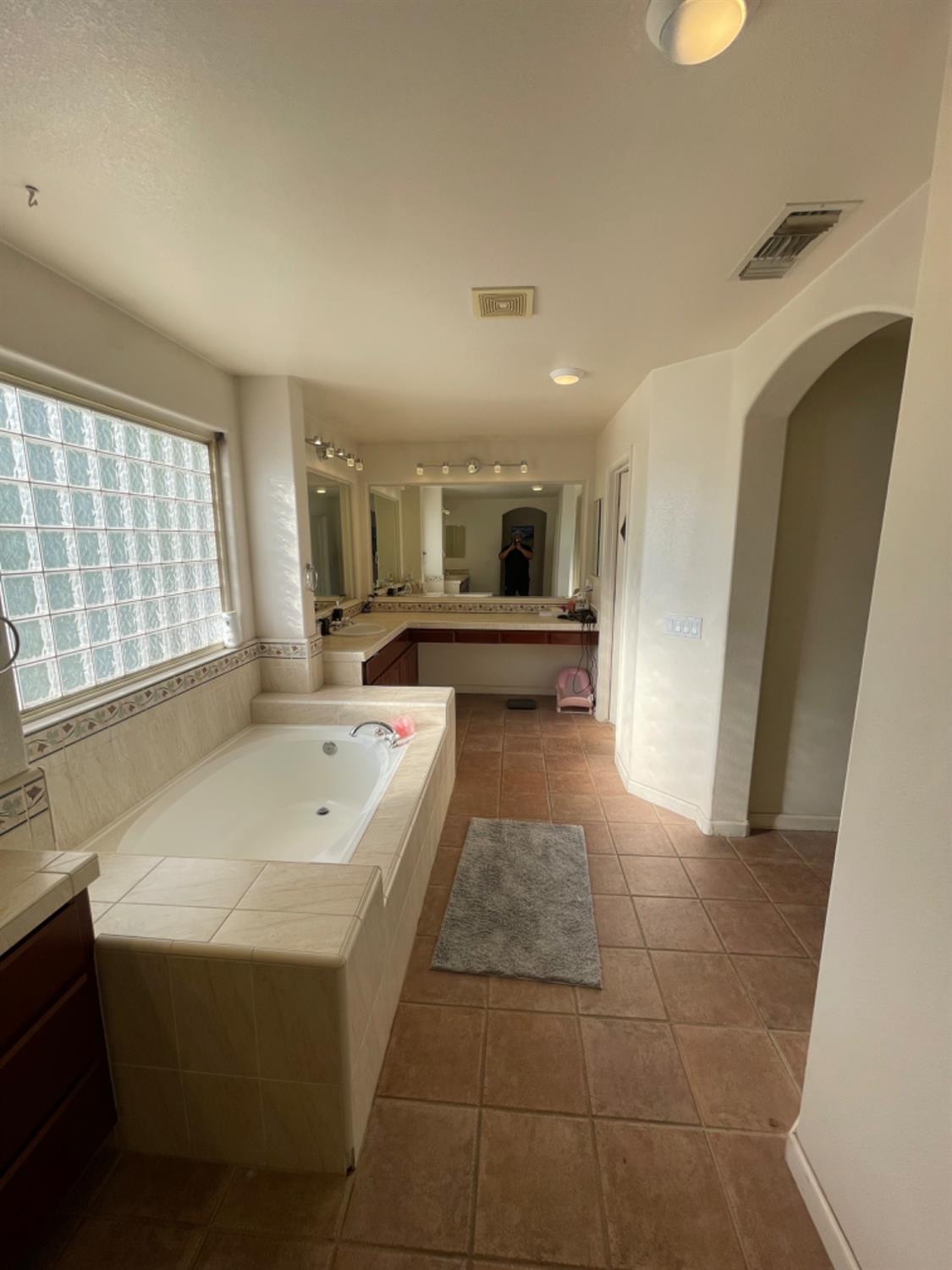 4666 Treasure Ct, Turlock, CA 95382