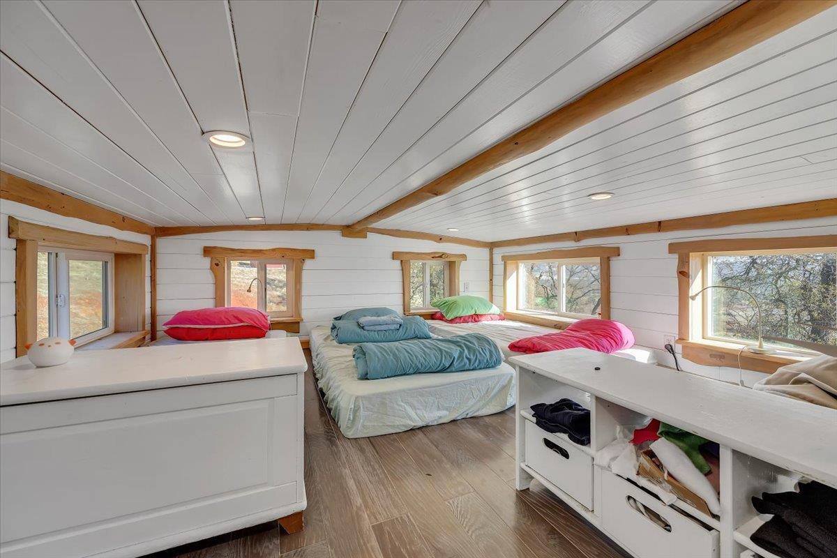 2460 Sulkey Ct, Copperopolis, CA 95228