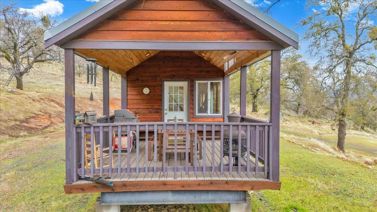 2460 Sulkey Ct, Copperopolis, CA 95228