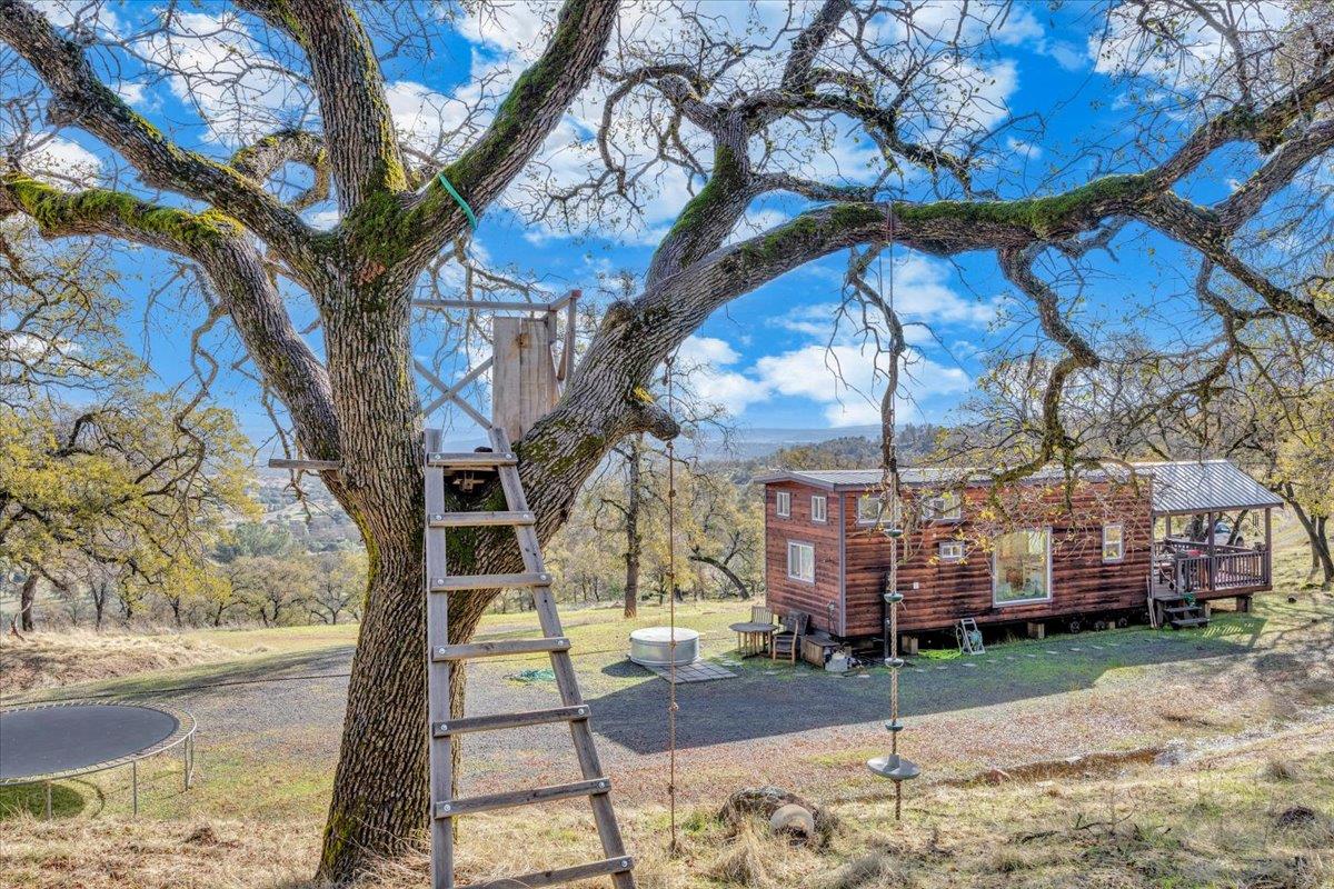 2460 Sulkey Ct, Copperopolis, CA 95228