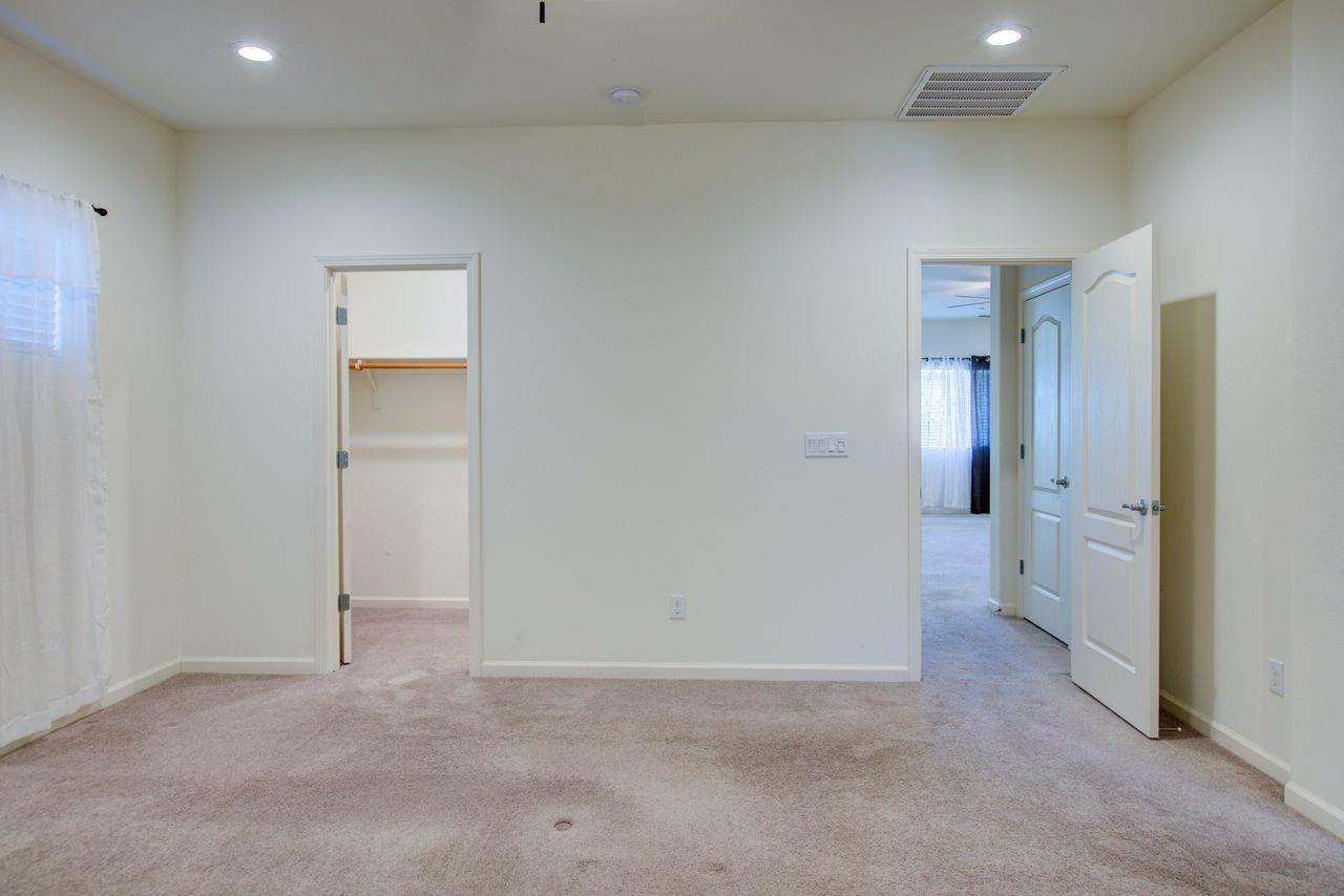 608 Machado St, Los Banos, CA 93635