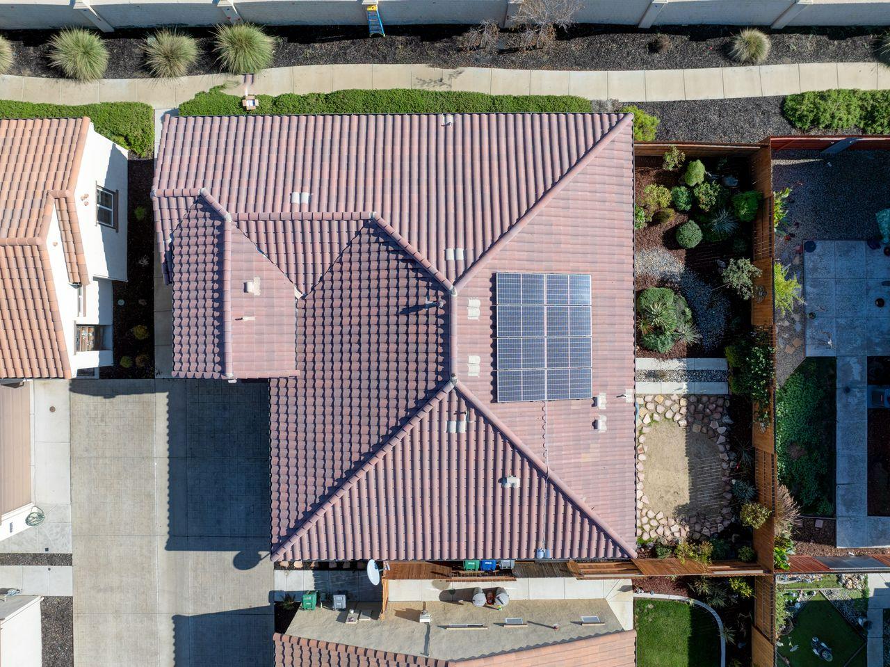 608 Machado St, Los Banos, CA 93635