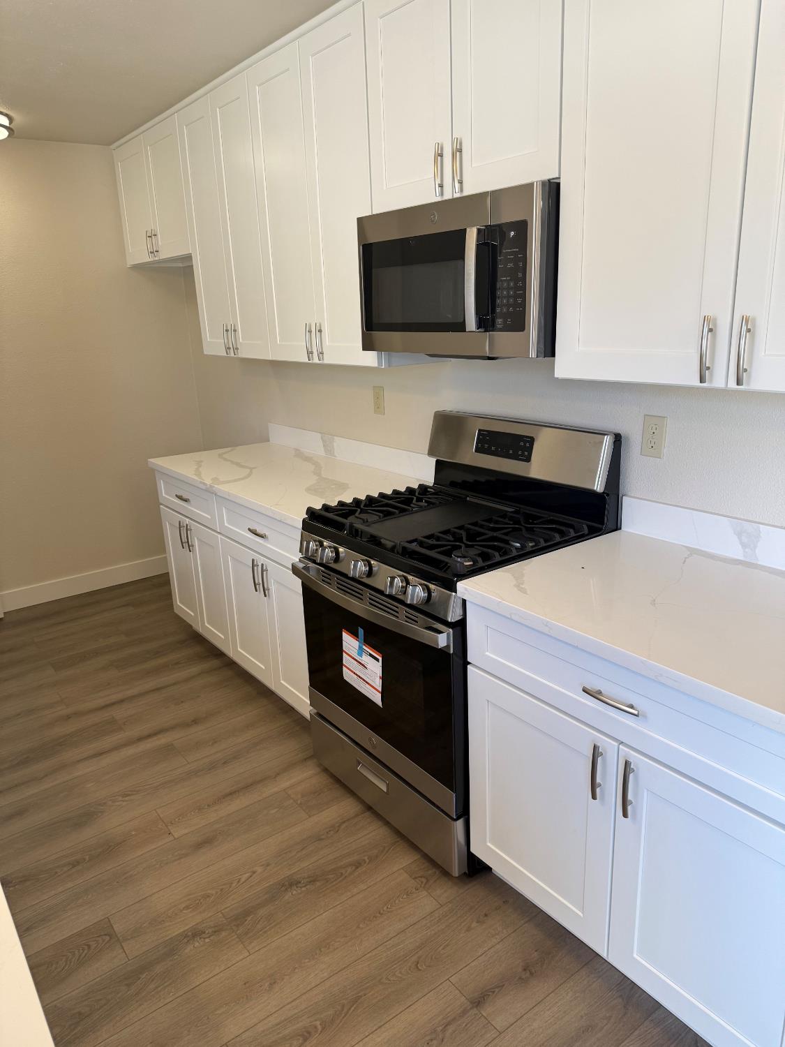 215 Floyd Ave #31, Modesto, CA 95350