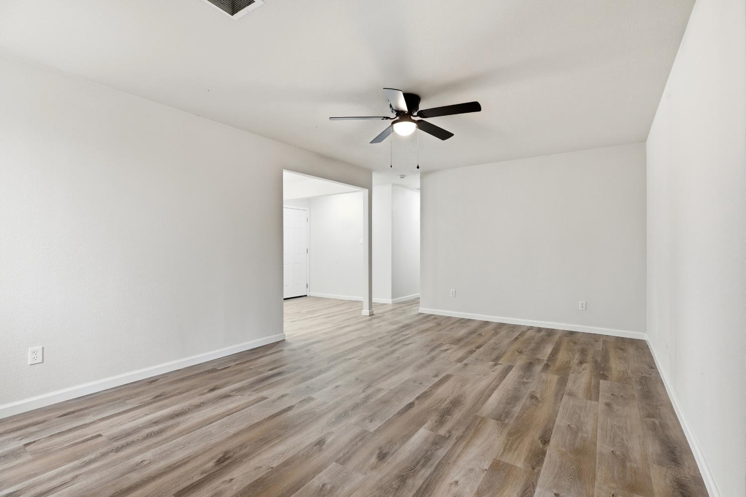 617 Merrimac Ct, Modesto, CA 95354