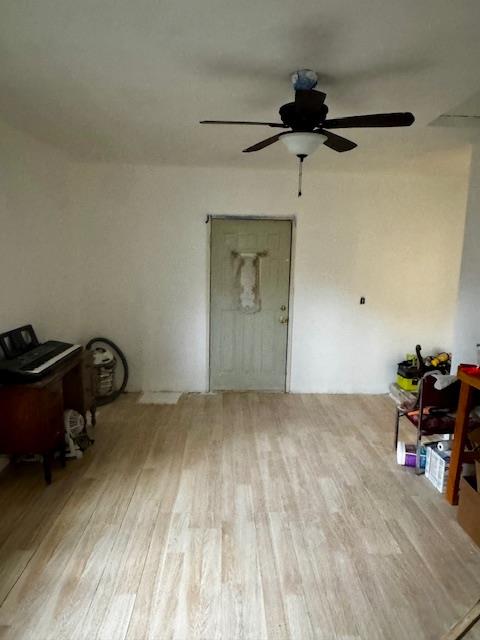 142 Camellia Way, Modesto, CA 95354