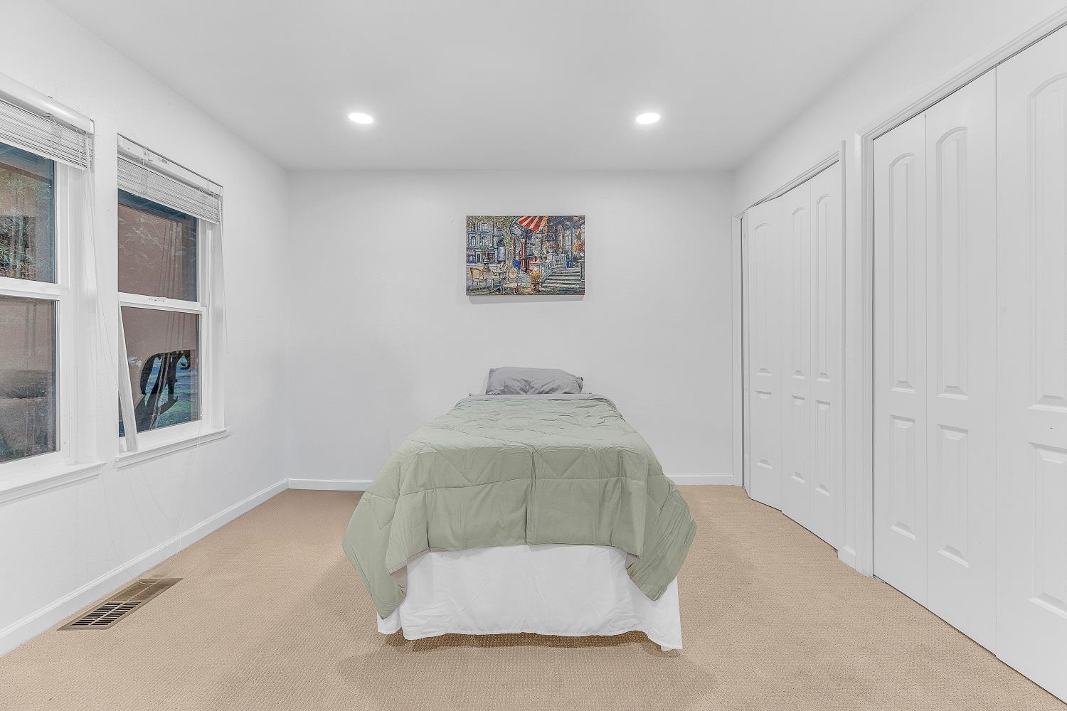 5812 N Walnut Rd, Turlock, CA 95382