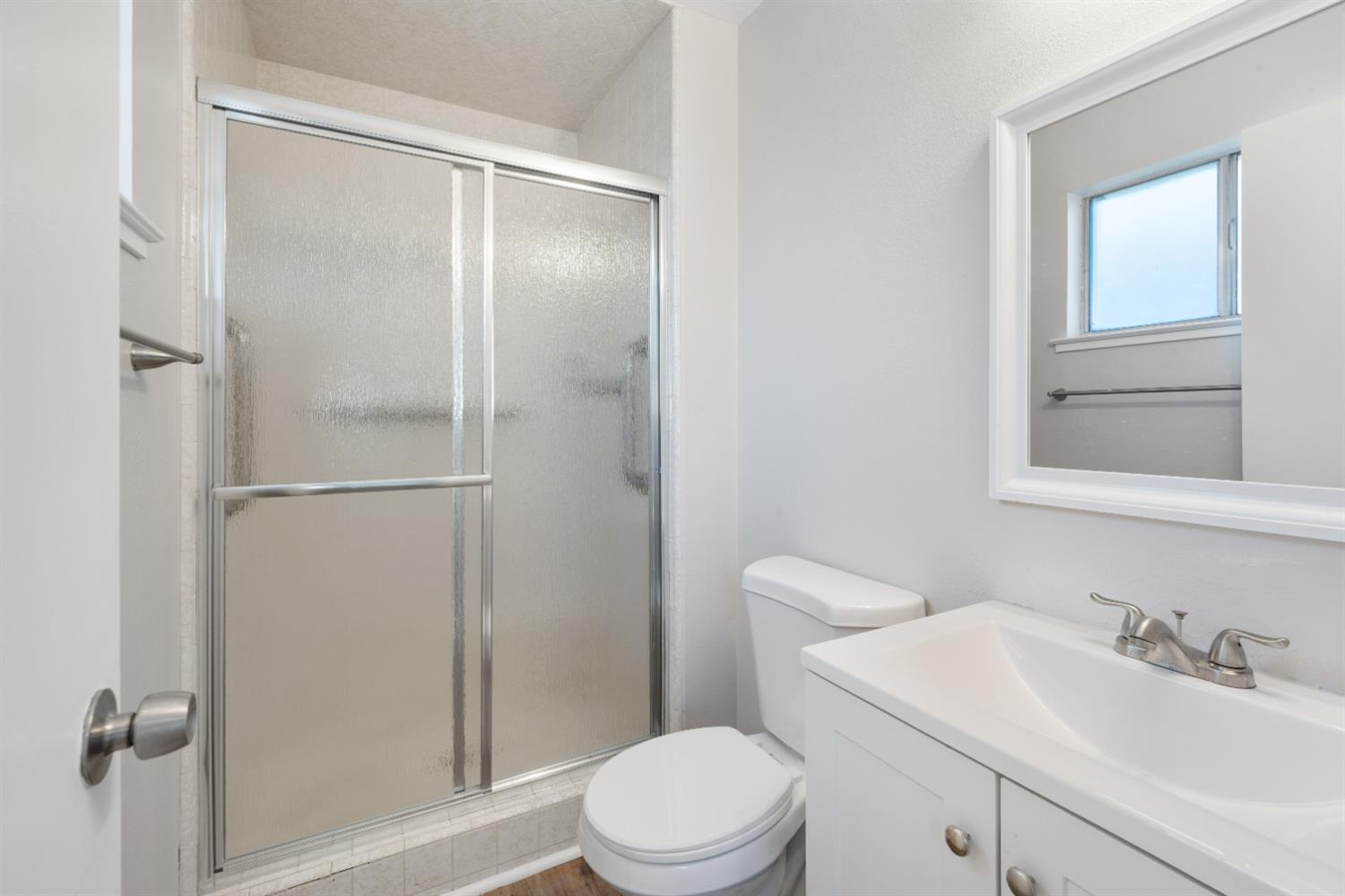 3238 Sacramento Dr, Merced, CA 95348