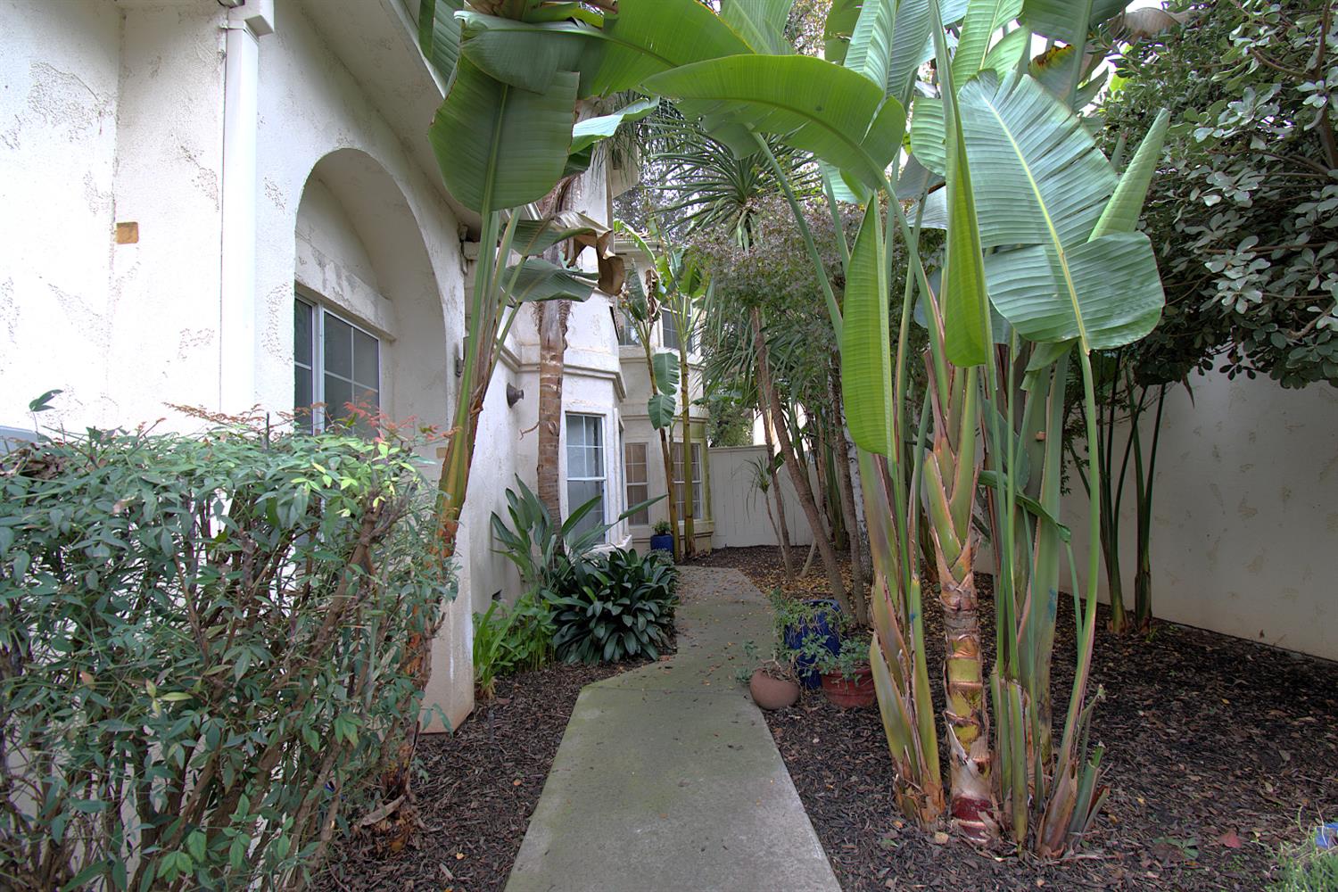 1500 Scenic Dr #12, Modesto, CA 95355