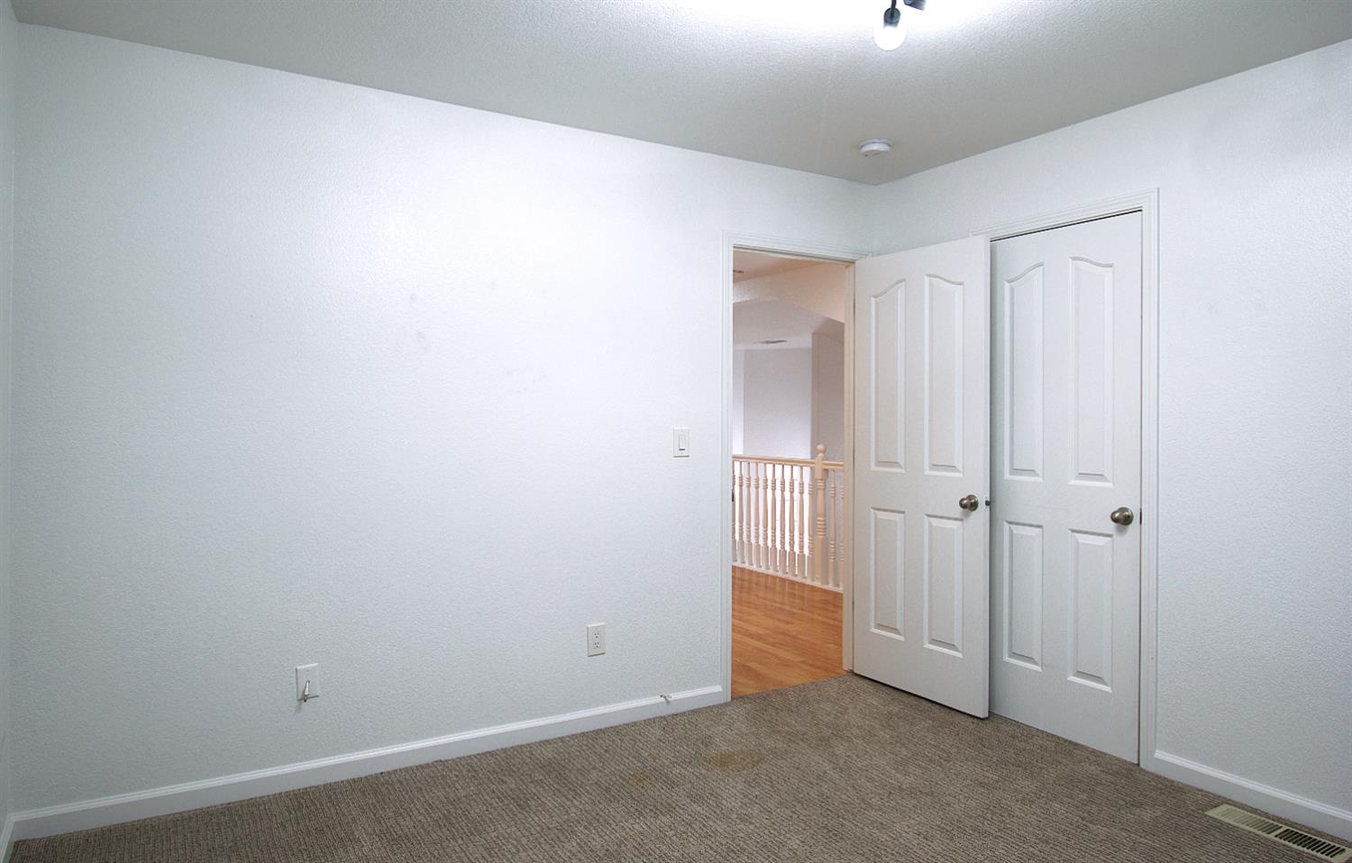 1500 Scenic Dr #12, Modesto, CA 95355