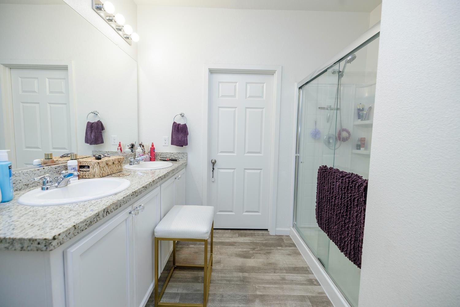 3216 Hankook Dr, Modesto, CA 95355