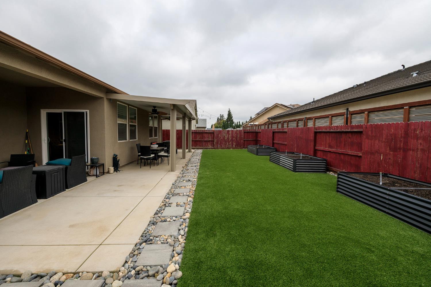 3216 Hankook Dr, Modesto, CA 95355