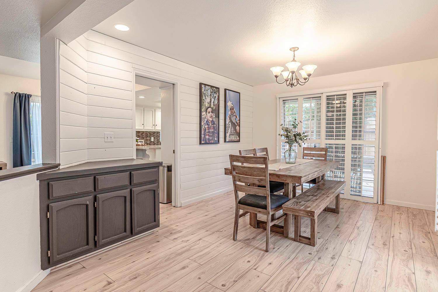 2038 Pontiac St, Oakdale, CA 95361