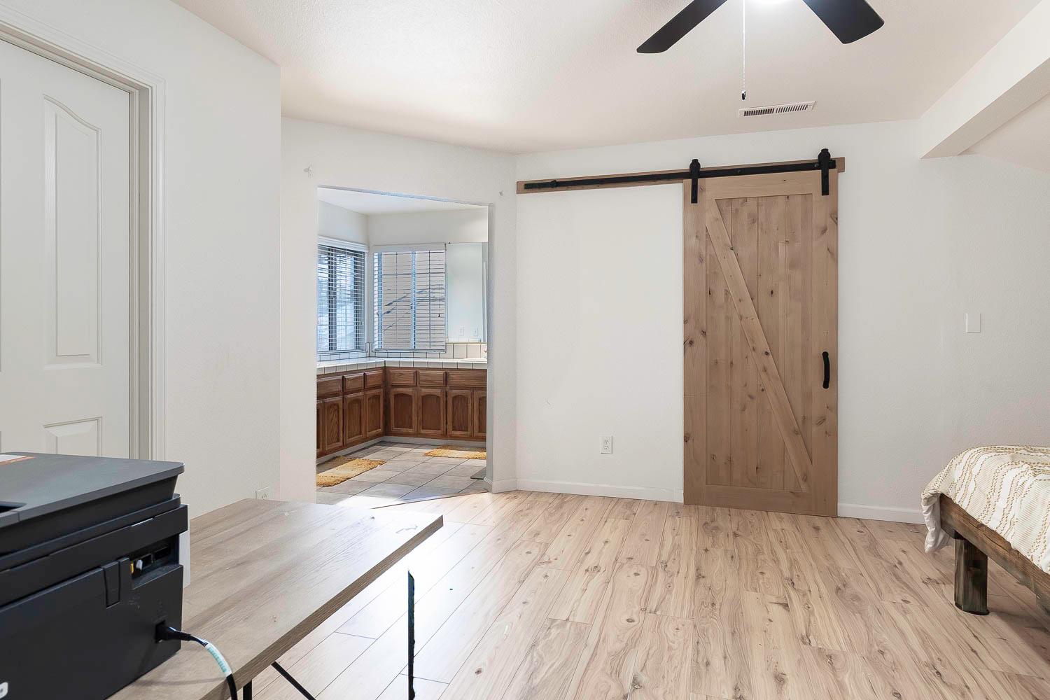 2038 Pontiac St, Oakdale, CA 95361