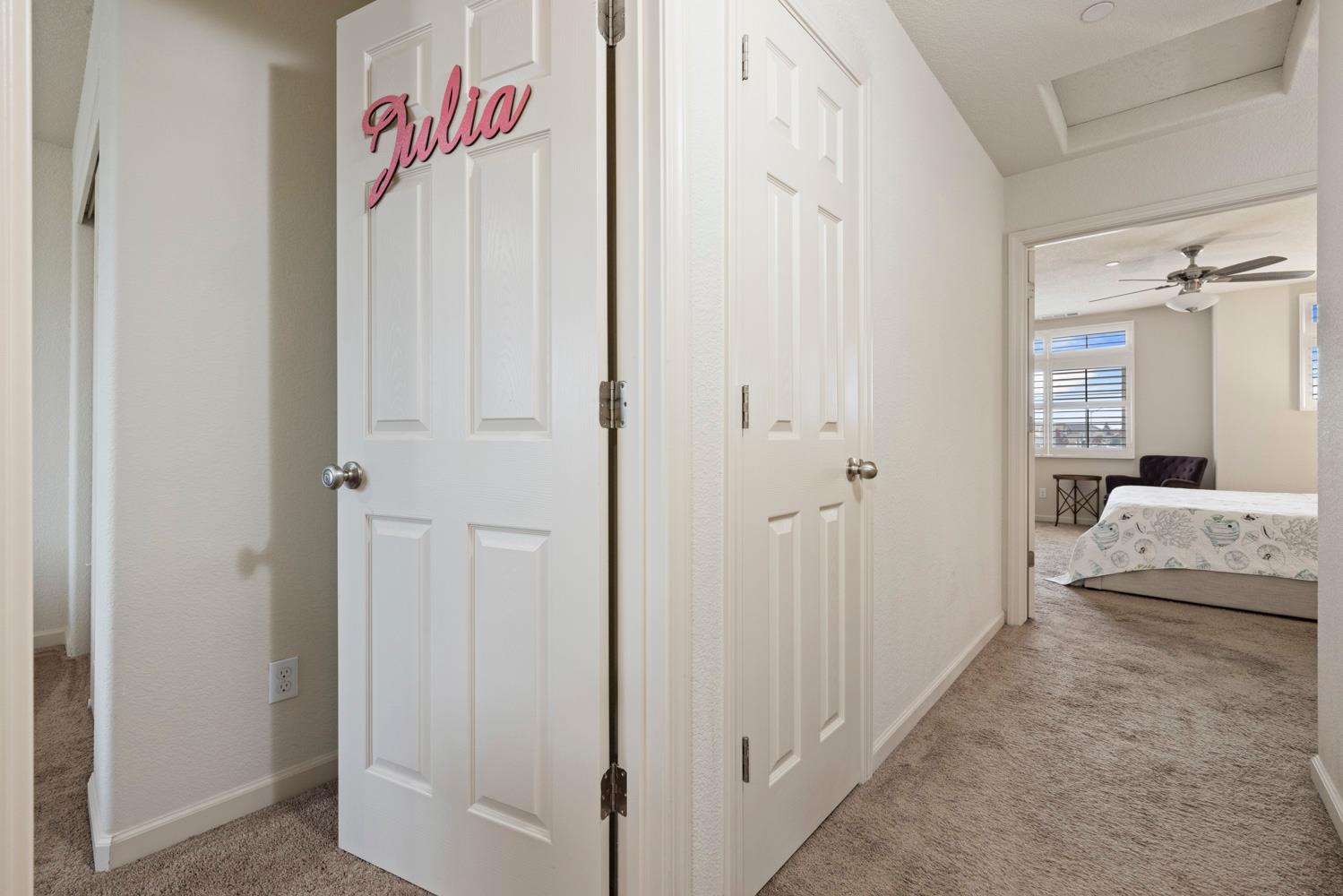 3130 Walnut Ln, Riverbank, CA 95367