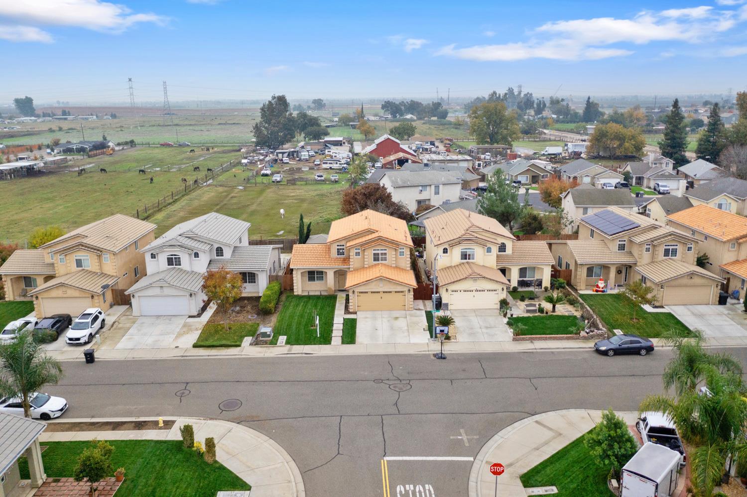 3130 Walnut Ln, Riverbank, CA 95367