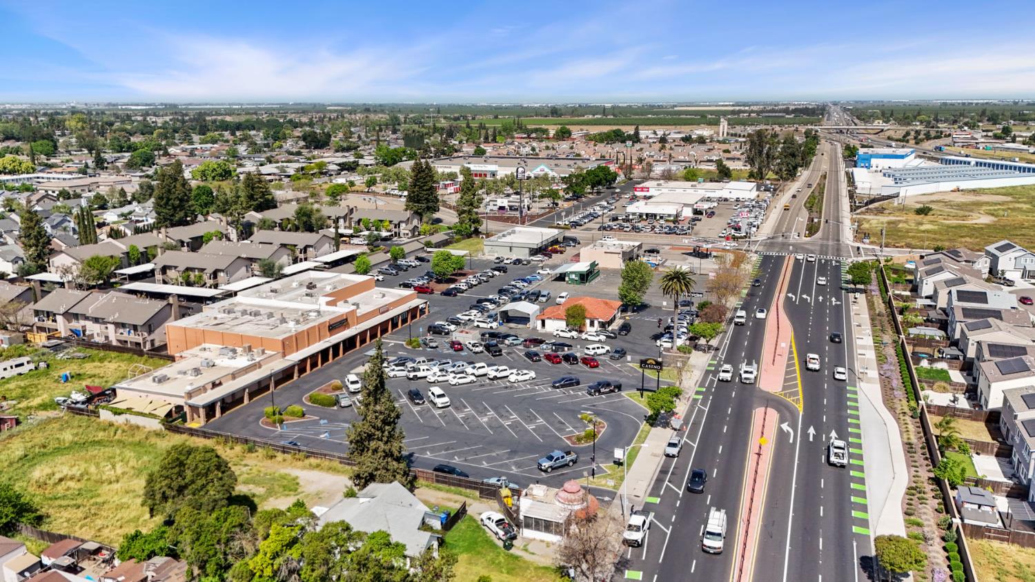 1355 N Main St, Manteca, CA 95336